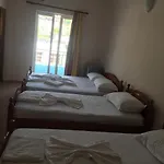 Emily\'S Hotel